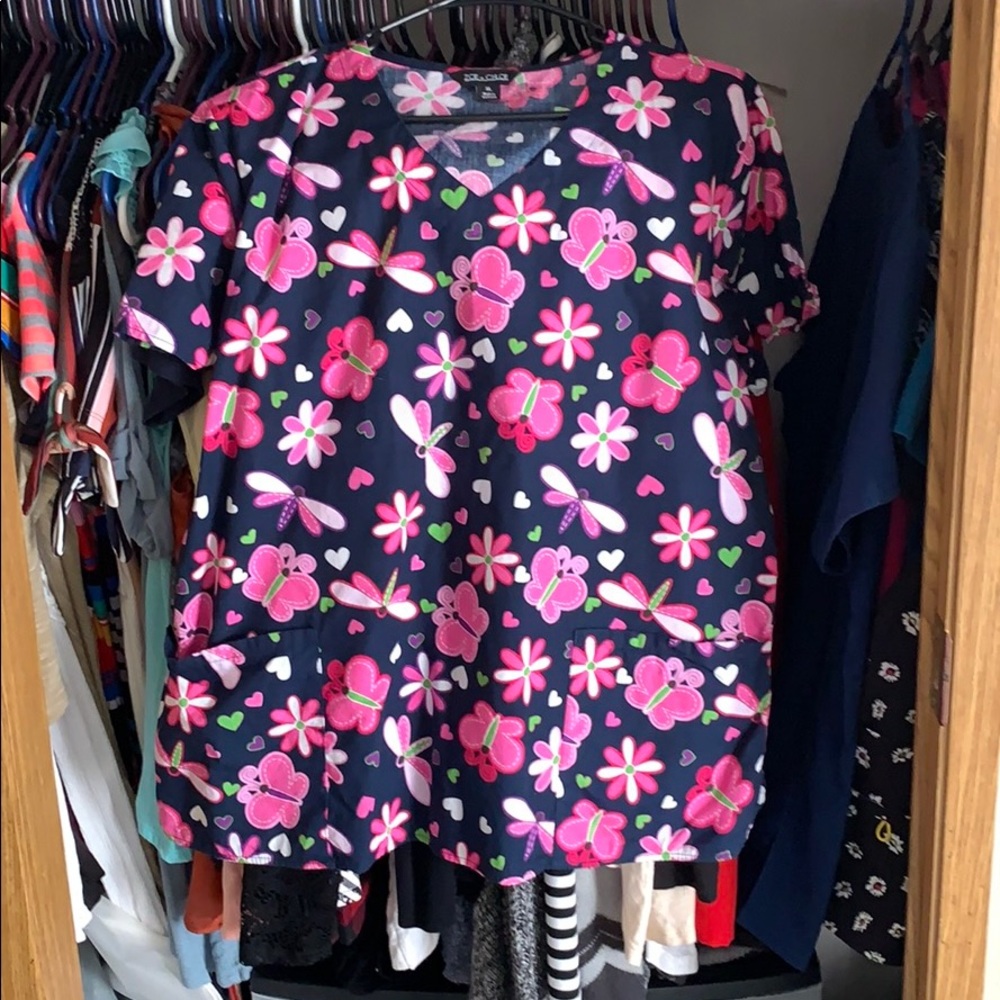 scrub top